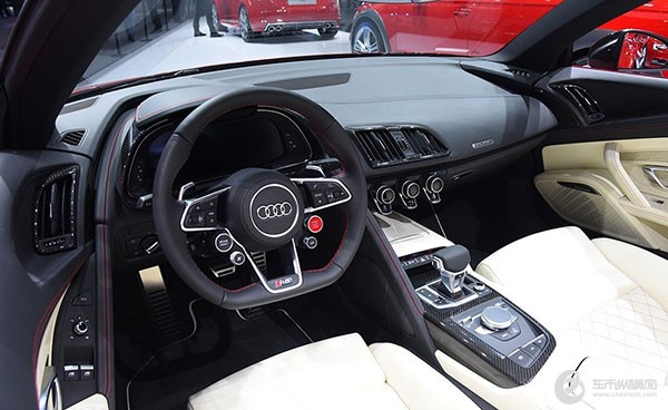 長春汽博會成就你開超級跑車的夢想